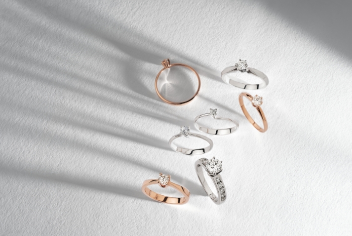 豊富なダイヤ・ジュエリーの取り扱い